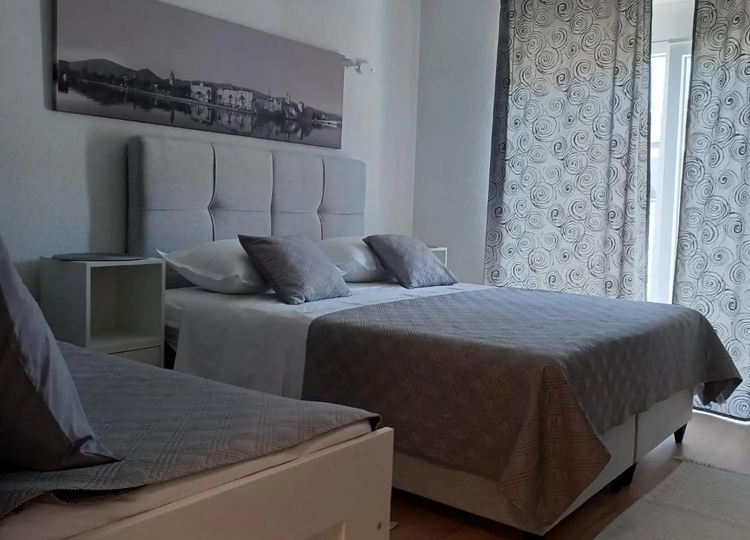 Studio Apartman Marija contacts